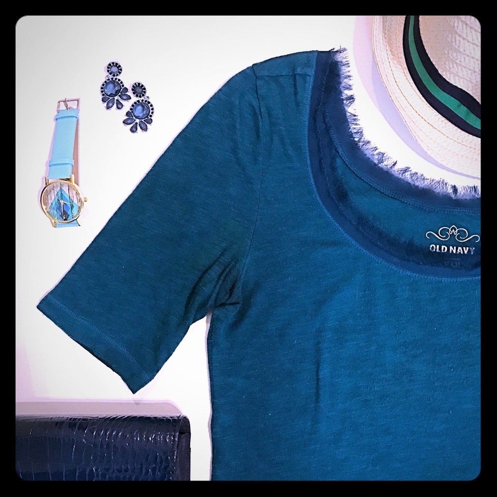 ❌DONATED❌ Old Navy | Teal Scoop Neck Top